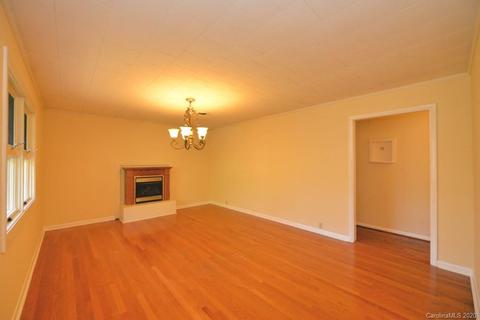 597 Savannah Dr, Sylva, NC 28779 photo 18
