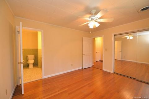 597 Savannah Dr, Sylva, NC 28779 photo 9