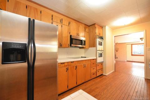 597 Savannah Dr, Sylva, NC 28779 photo 21