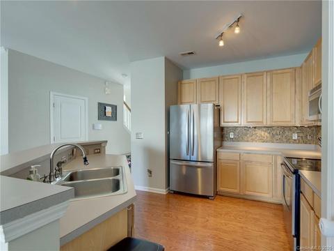 630 Brickdust Ct, Fort Mill, SC 29708 photo 7