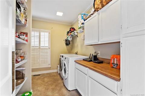 326 41st Avenue Pl NW, Hickory, NC 28601 photo 14
