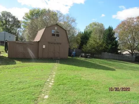 1287 Winston St, Conover, NC 28613 photo 4