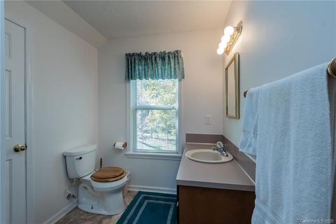1361 Eps Rd, Hickory, NC 28602 photo 44