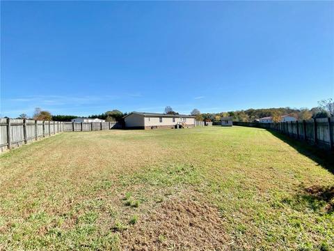 45 Falcon Ln, Hiddenite, NC 28636 photo 23
