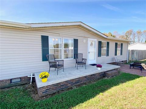 45 Falcon Ln, Hiddenite, NC 28636 photo 3