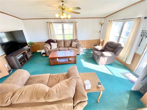 45 Falcon Ln, Hiddenite, NC 28636 photo 8