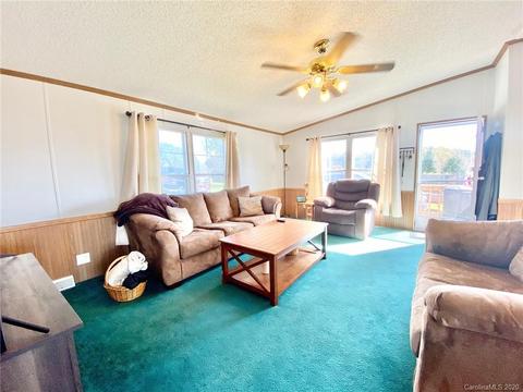 45 Falcon Ln, Hiddenite, NC 28636 photo 4