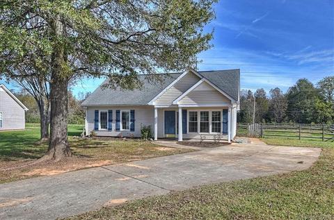 2112 Dawn Rdg, Monroe, NC 28110 photo 2