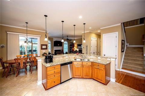 380 Windell Dr, Fort Mill, SC 29708 photo 7