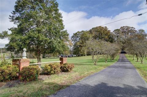 607 Witmore Rd, Wingate, NC 28174 photo 2