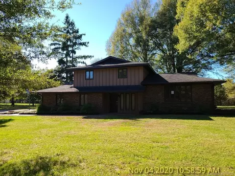 1181 Elgin Dr, Conover, NC 28613 photo 1