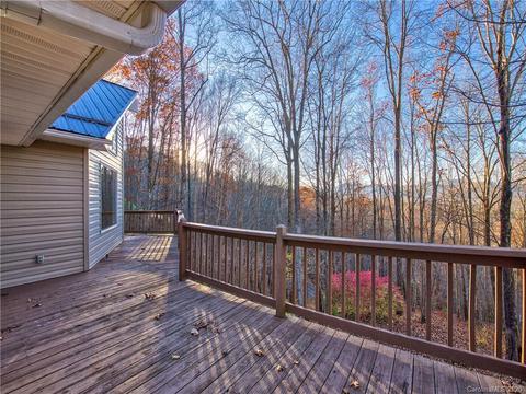 948 Redfield Dr, Clyde, NC 28721 photo 24