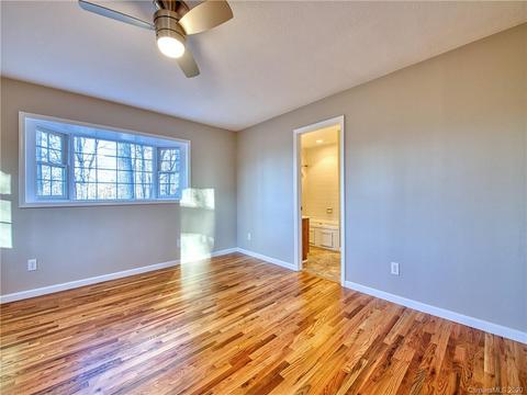 948 Redfield Dr, Clyde, NC 28721 photo 13