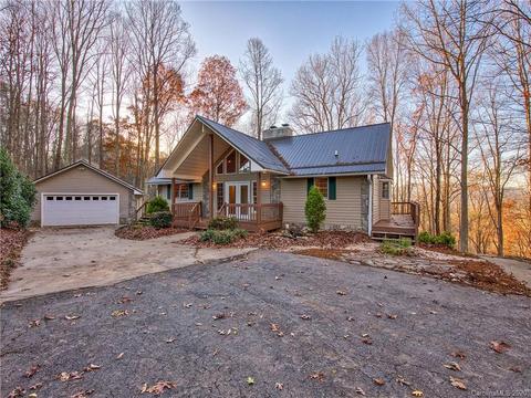 948 Redfield Dr, Clyde, NC 28721 photo 1