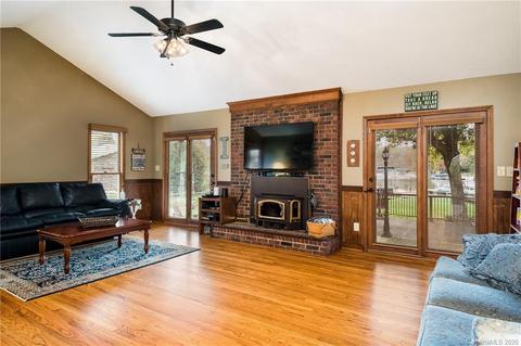 8292 Normandy Rd, Denver, NC 28037 photo 6