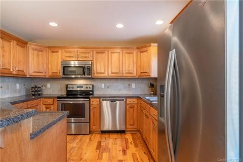 508 E Carpenter St, Maiden, NC 28650 photo 6