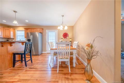 508 E Carpenter St, Maiden, NC 28650 photo 13