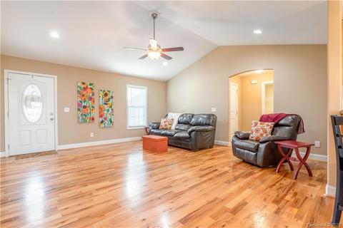 508 E Carpenter St, Maiden, NC 28650 photo 15