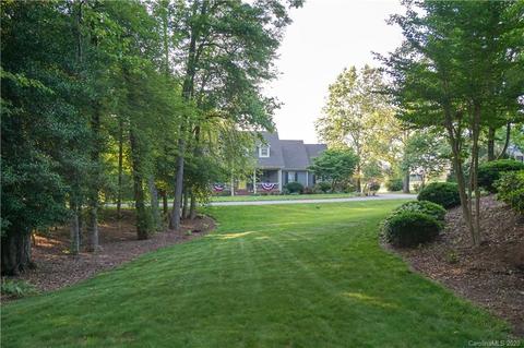 4014 Pinecrest Dr NE, Hickory, NC 28601 photo 48