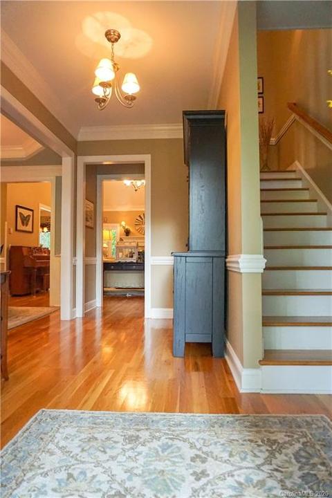 4014 Pinecrest Dr NE, Hickory, NC 28601 photo 6