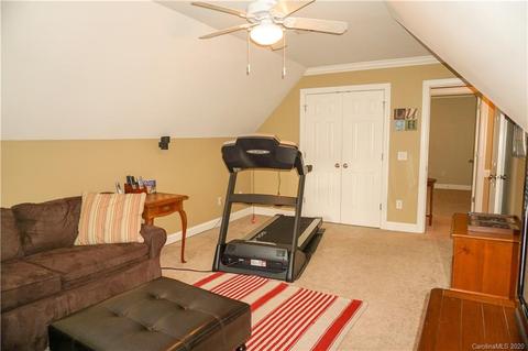 4014 Pinecrest Dr NE, Hickory, NC 28601 photo 37