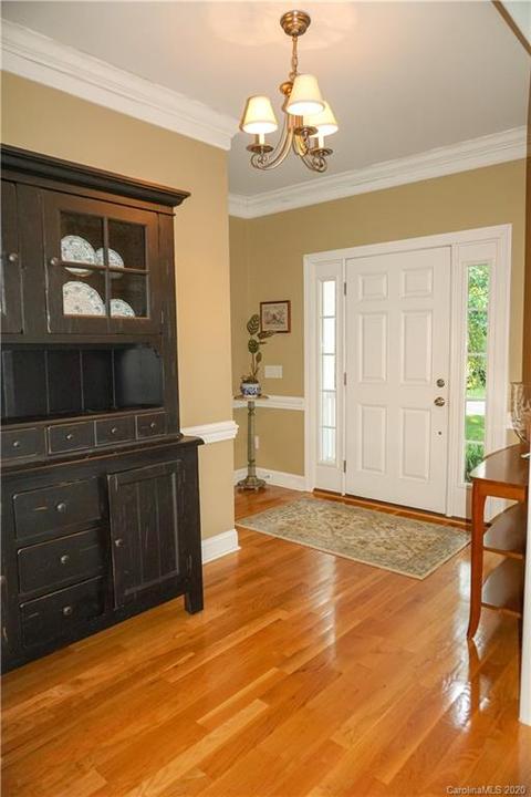 4014 Pinecrest Dr NE, Hickory, NC 28601 photo 7