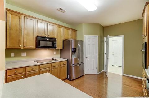 336 Garnet Ct, Fort Mill, SC 29708 photo 17