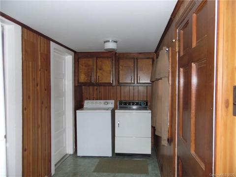 60 Pulliam St, Marion, NC 28752 photo 14