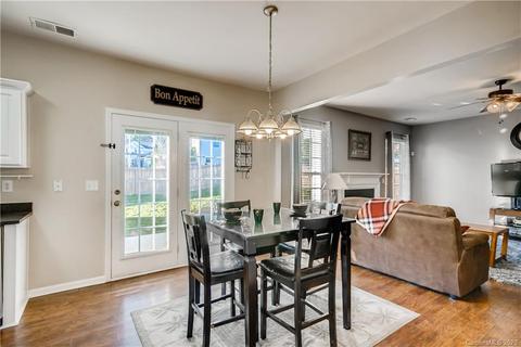 5910 Ashebrook Dr, Concord, NC 28025 photo 12