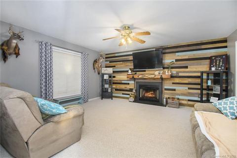 925 Circle Dr, Mount Pleasant, NC 28124 photo 6