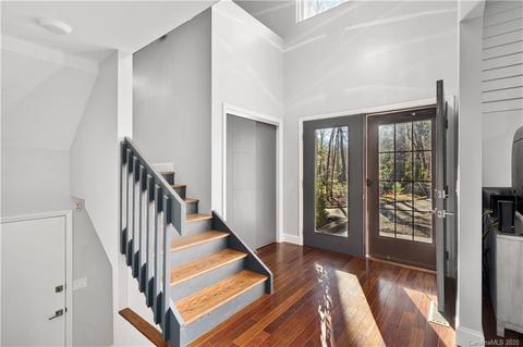 313 Main St, Fairview, NC 28730 photo 6