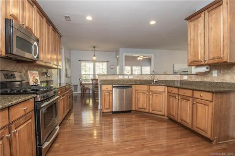 2341 Harvester Ave, Fort Mill, SC 29708 photo 8