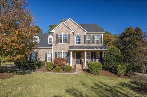 2341 Harvester Ave, Fort Mill, SC 29708 photo 2