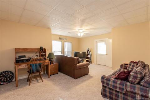 6646 Harbor Ln, Conover, NC 28613 photo 38