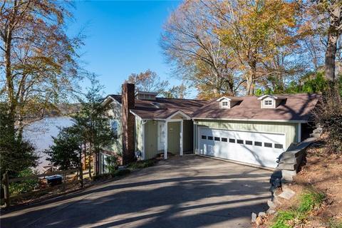 6646 Harbor Ln, Conover, NC 28613 photo 2