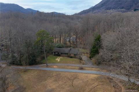 153 Miller Dr, Tryon, NC 28782 photo 4