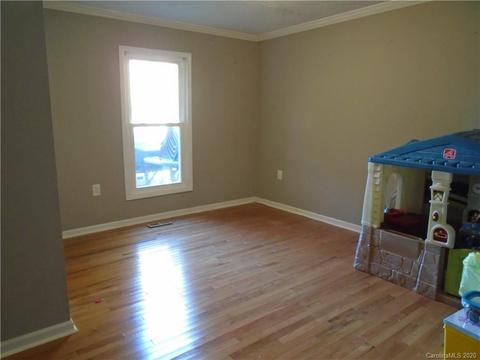 1230 Landsdowne Dr, Conover, NC 28613 photo 14