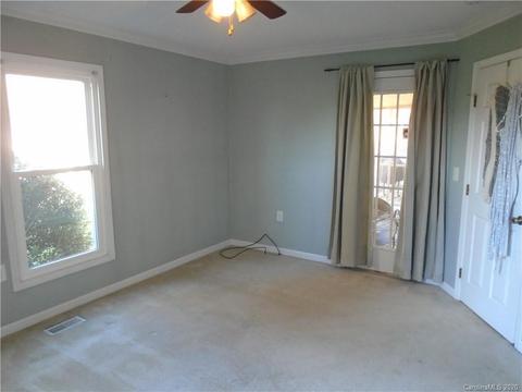 1230 Landsdowne Dr, Conover, NC 28613 photo 12