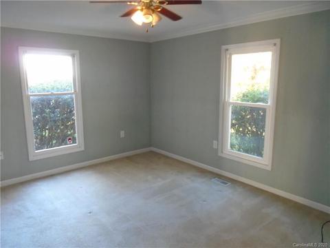 1230 Landsdowne Dr, Conover, NC 28613 photo 11