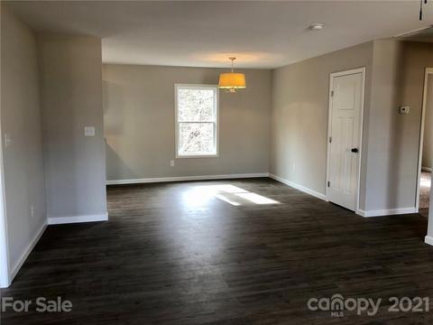45 Restful Ln, Hickory, NC 28601 photo 5