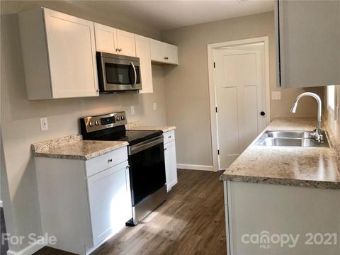 45 Restful Ln, Hickory, NC 28601 photo 3