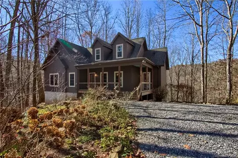 2923 Blanton Branch Rd, Sylva, NC 28779 photo 1