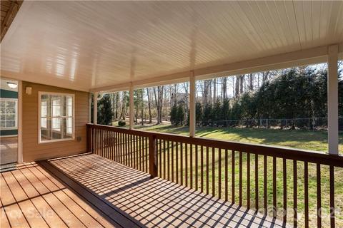 65 Web Pl, Mills River, NC 28759 photo 17