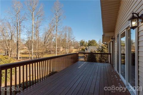 65 Web Pl, Mills River, NC 28759 photo 6