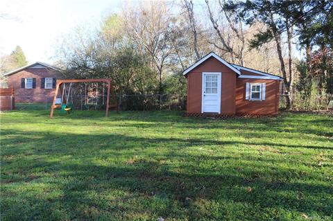 1010 Tangle Dr, Hickory, NC 28602 photo 36