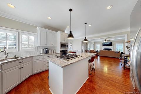 6619 Fox Ridge Cir, Davidson, NC 28036 photo 16