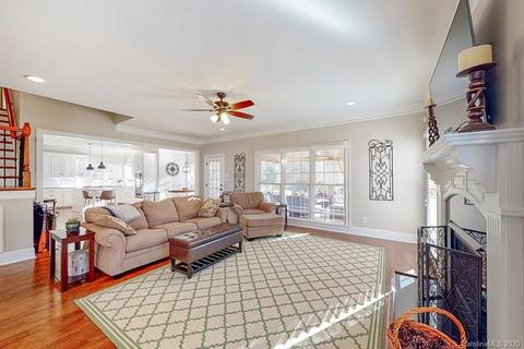 6619 Fox Ridge Cir, Davidson, NC 28036 photo 10