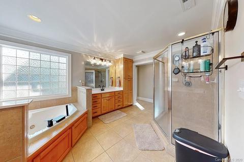6619 Fox Ridge Cir, Davidson, NC 28036 photo 26