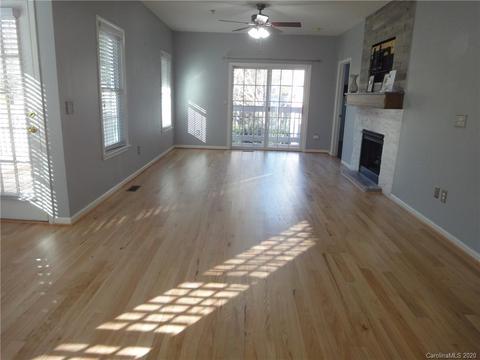 18805 Cloverstone Cir, Cornelius, NC 28031 photo 4