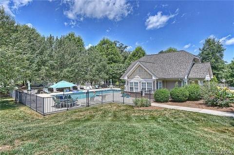 18805 Cloverstone Cir, Cornelius, NC 28031 photo 34
